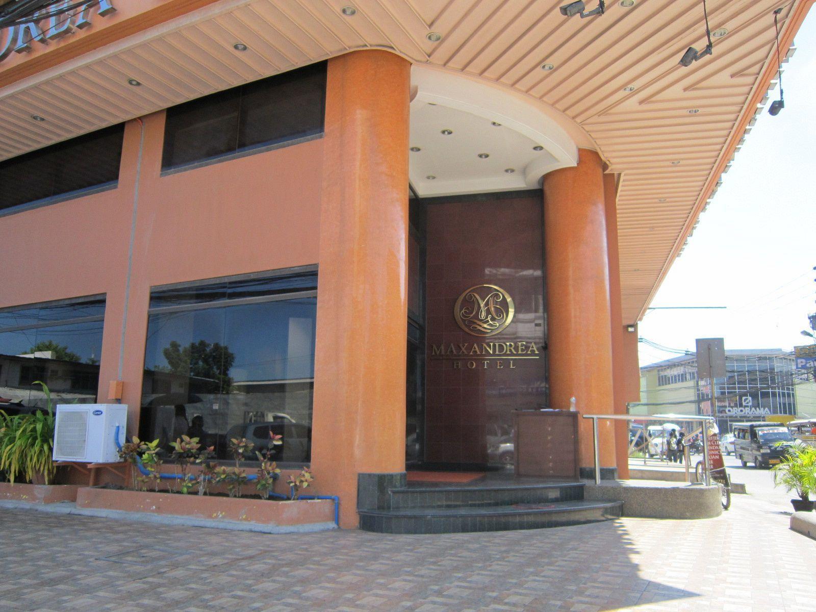 Maxandrea Hotel Cagayan de Oro Exterior photo